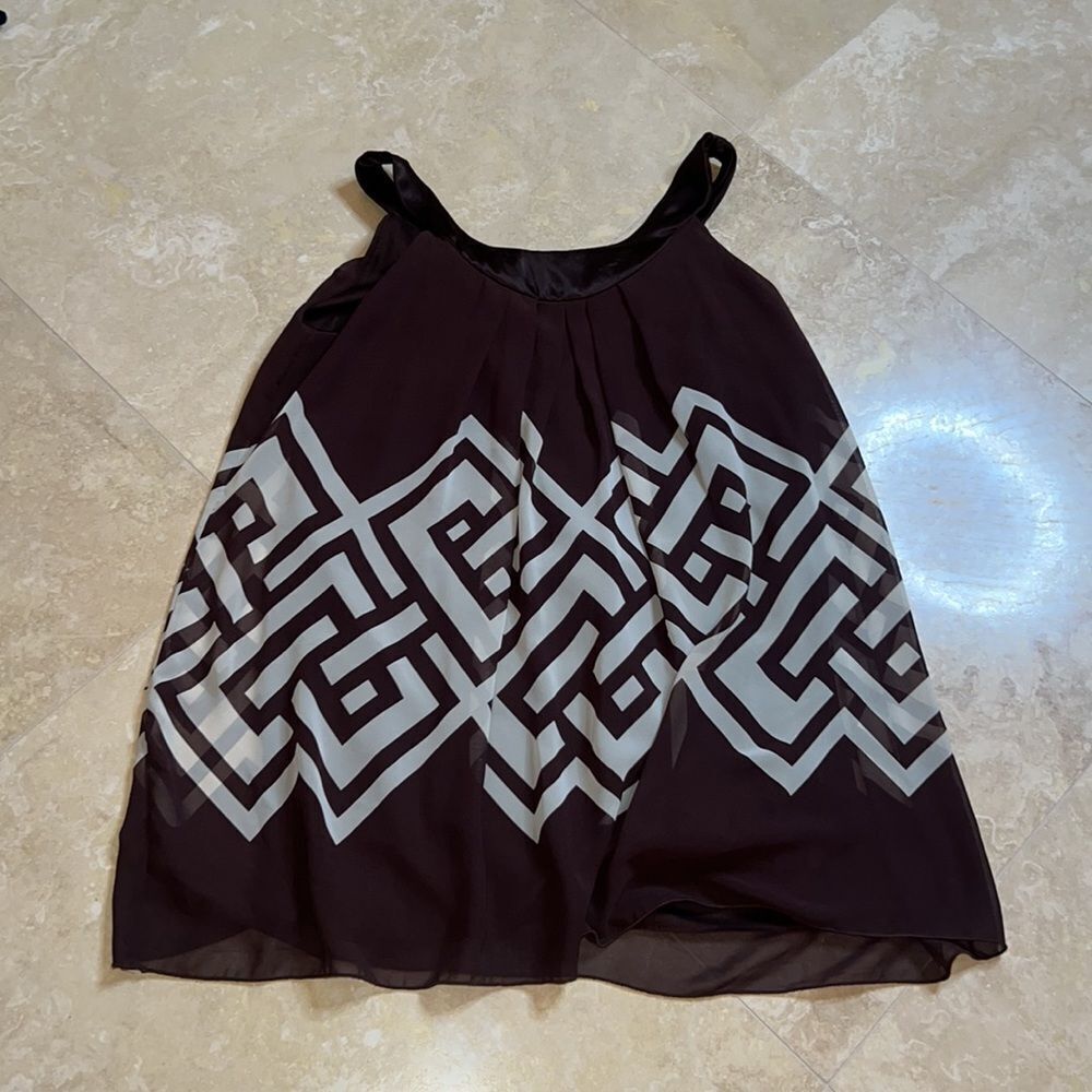 💕Super Cute Top💕 - Picture 3 of 6
